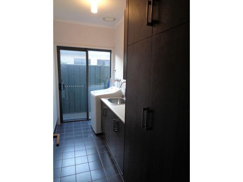 75 Franklin Avenue, Mawson Lakes SA 5095