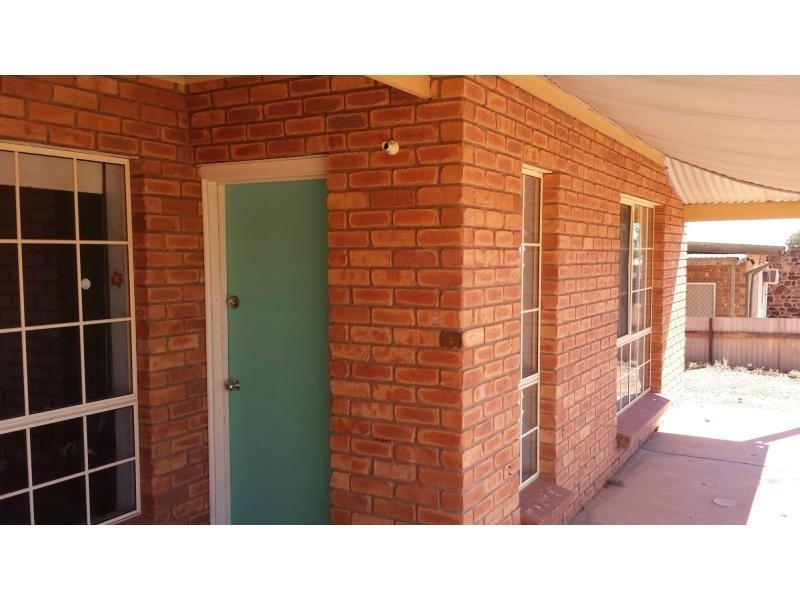 Unit 2/441 WARD STREET, Coober Pedy SA 5723