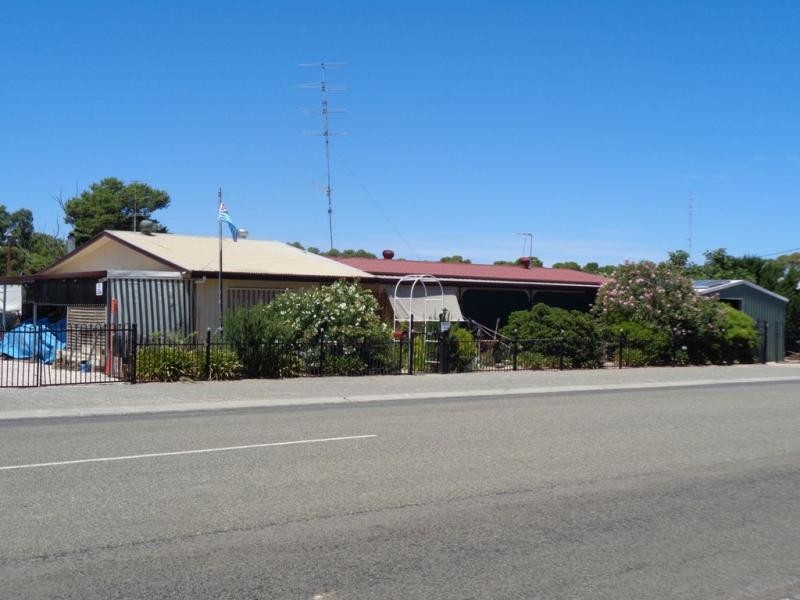 4 ELEVENTH Street, Snowtown SA 5520