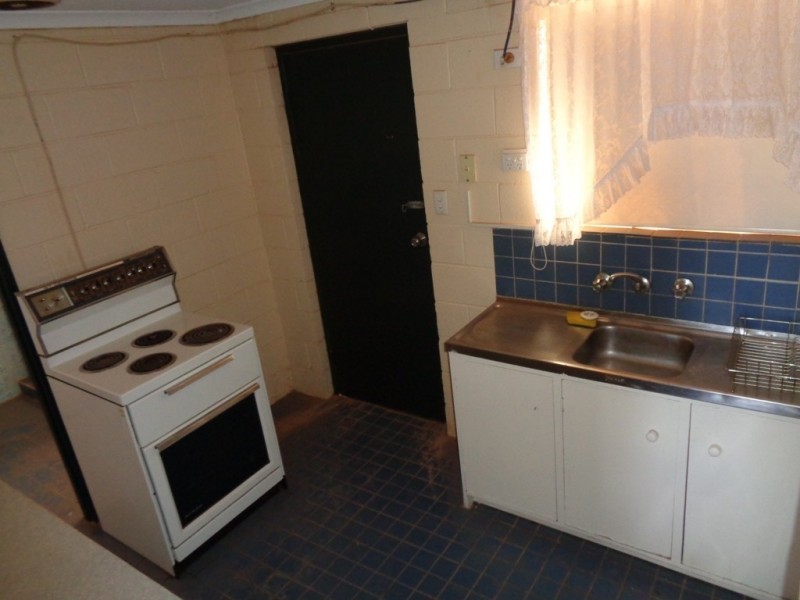 2/6 – 10 Wright Street, Coober Pedy SA 5723