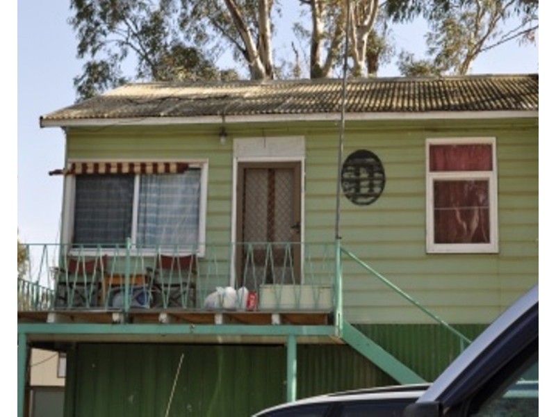 86 Docs Road, Blanchetown SA 5357