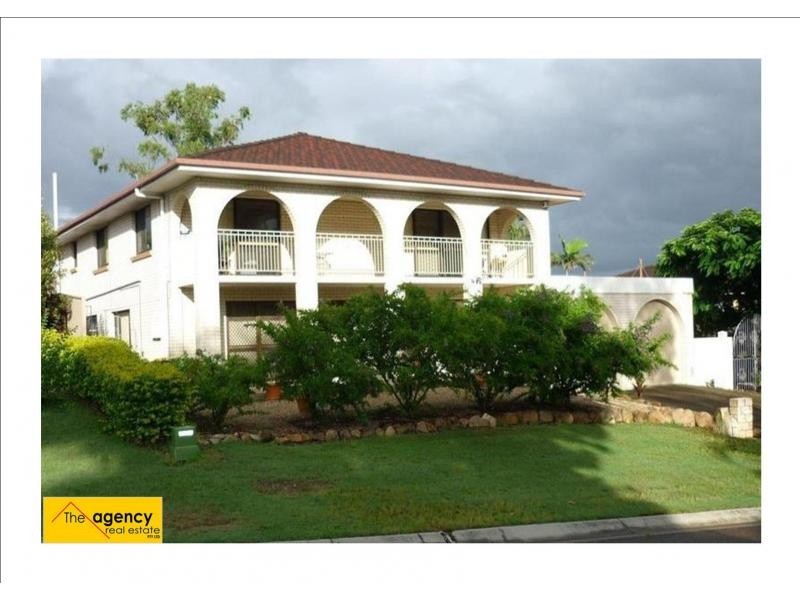 15 Banwell Crescent, Carindale QLD 4152