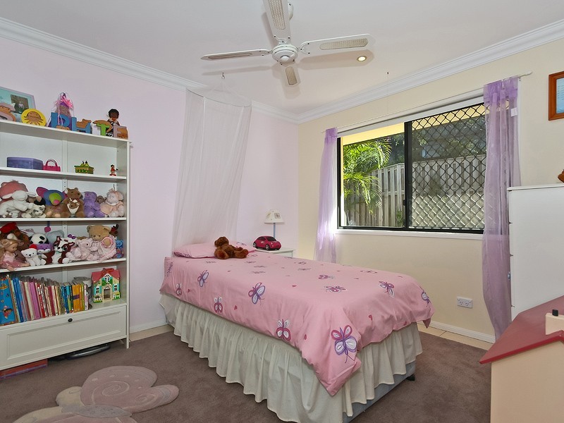 19 Mountain Ash Circuit, Robina QLD 4226