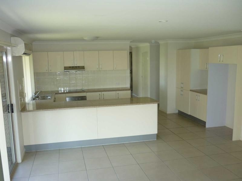 224 Edwards Street, Raceview QLD 4305