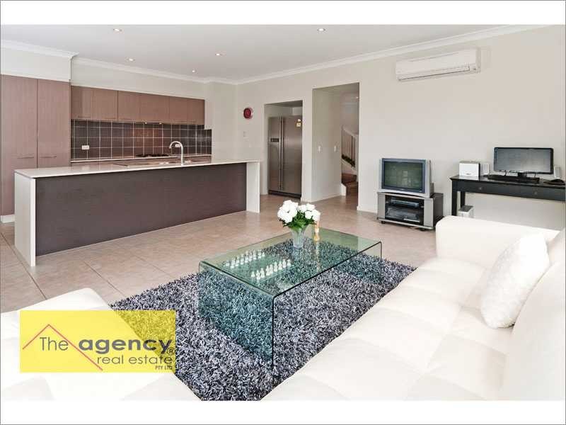 4 Cheddar Court, Carseldine QLD 4034