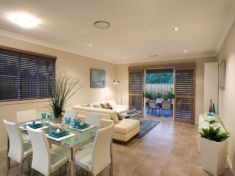 Hope Island QLD 4212