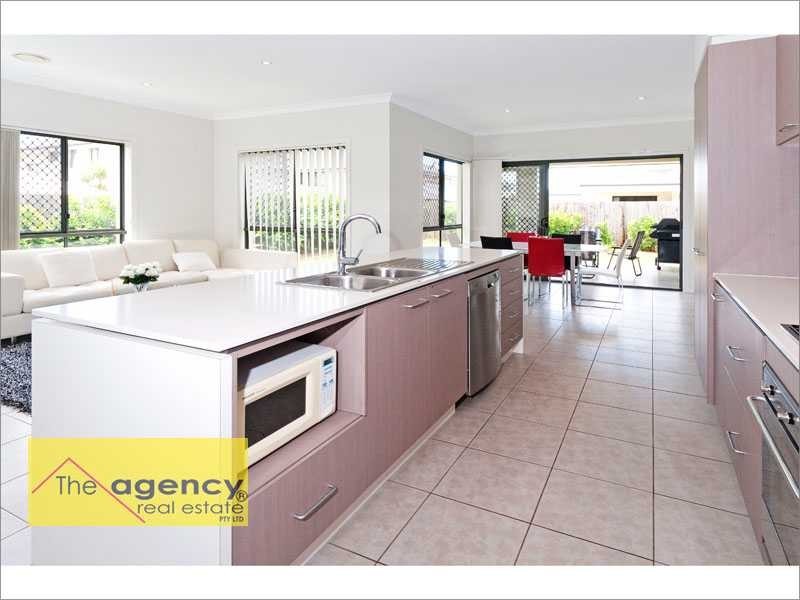 4 Cheddar Court, Carseldine QLD 4034