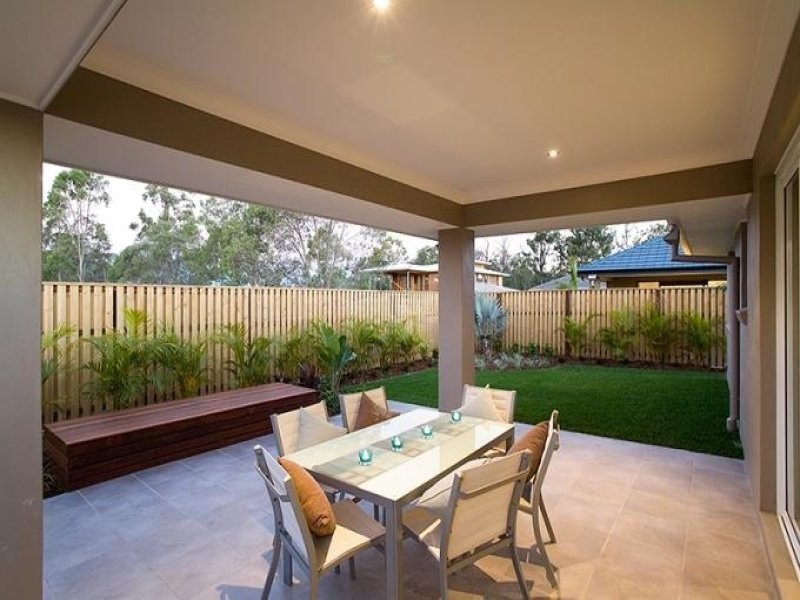 Hope Island QLD 4212