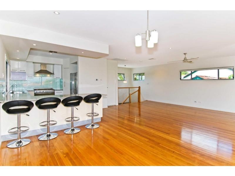 117 Toohey Road, Tarragindi QLD 4121