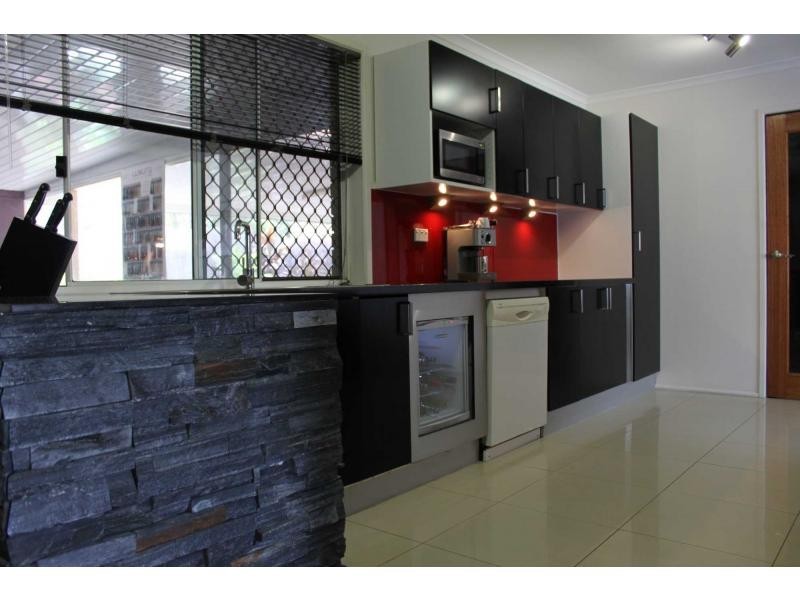 Tanah Merah QLD 4128
