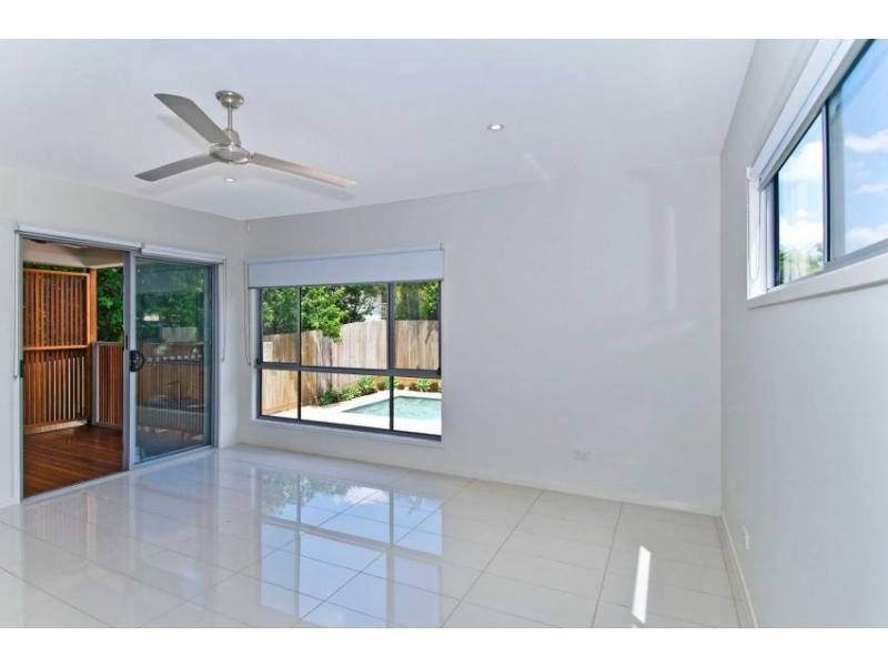 117 Toohey Road, Tarragindi QLD 4121