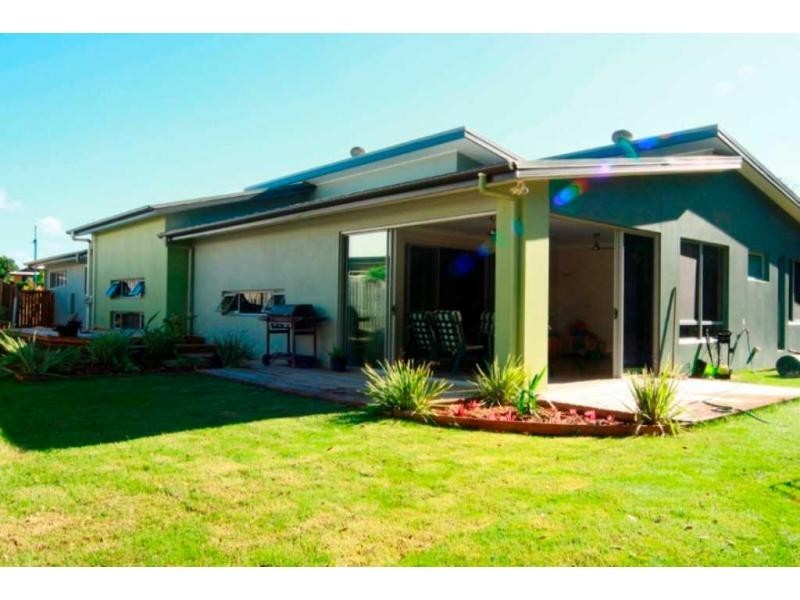 Coomera Waters QLD 4209