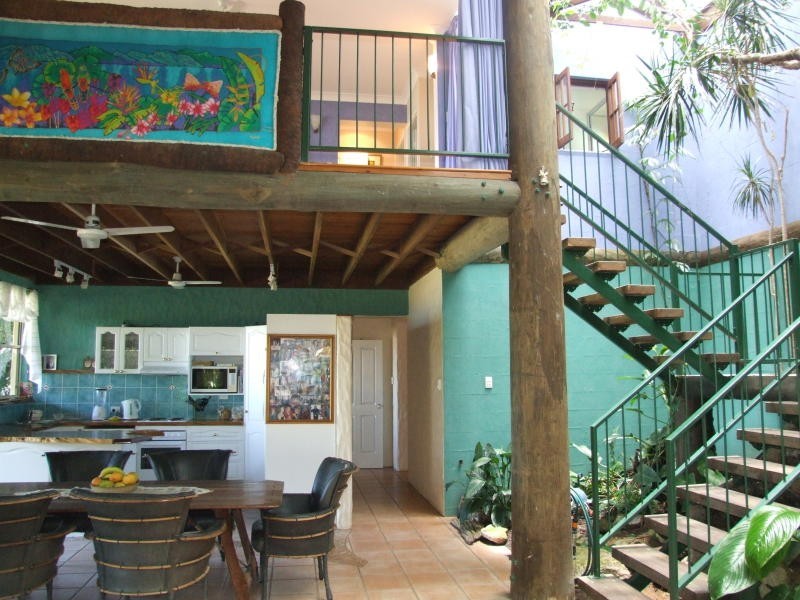 5 Marine Parade, Cardwell QLD 4849