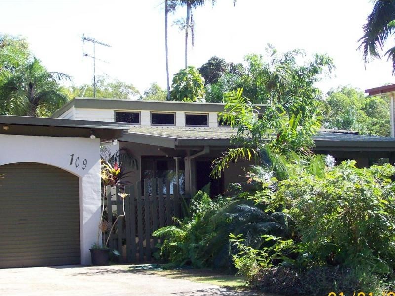 Tully Heads QLD 4854