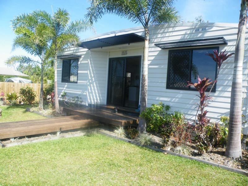 South Mission Beach QLD 4852