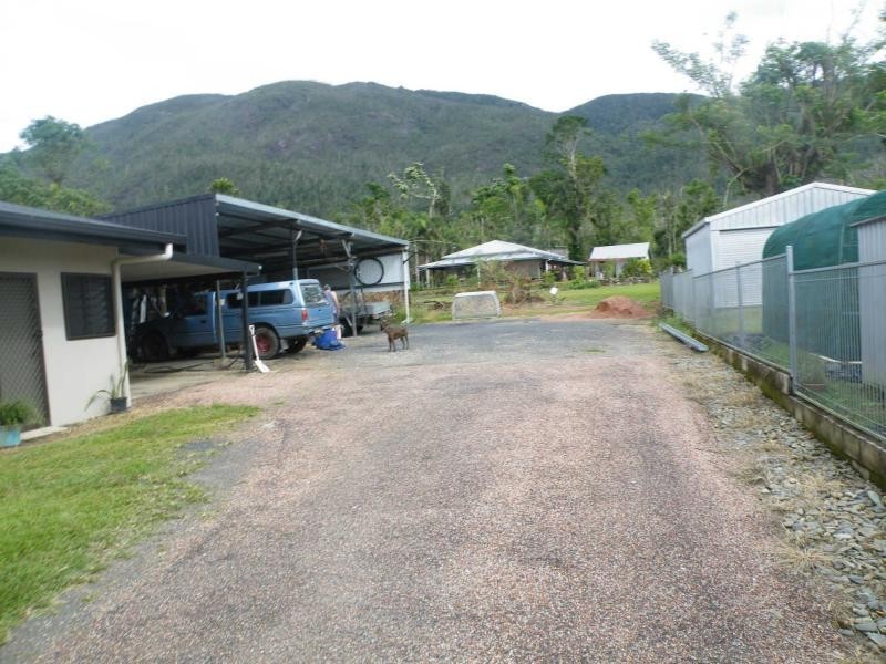 Tully QLD 4854