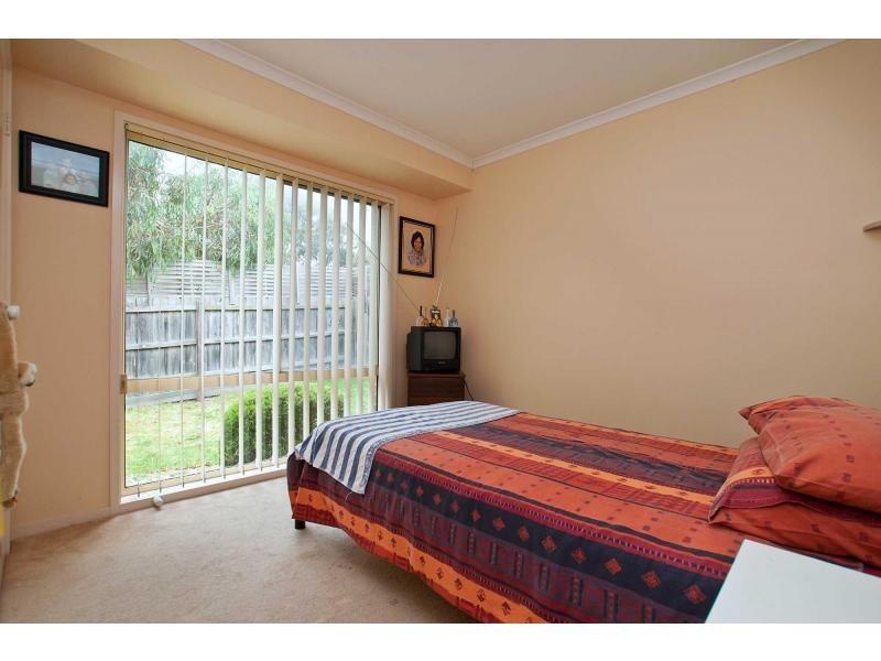 11/2 Allington Place, Langwarrin VIC 3910