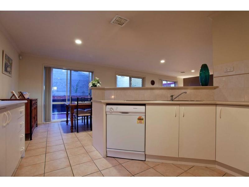 29/2 Spray Street, Frankston VIC 3199