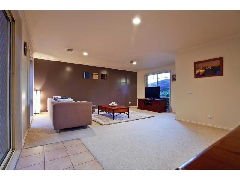 29/2 Spray Street, Frankston VIC 3199