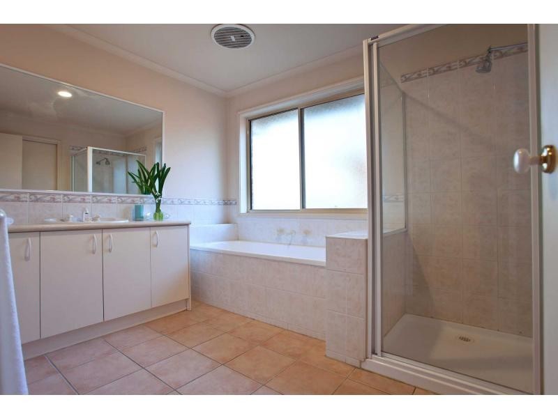 29/2 Spray Street, Frankston VIC 3199