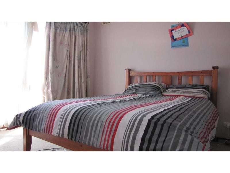 11 Glenview Crescent, Frankston VIC 3199