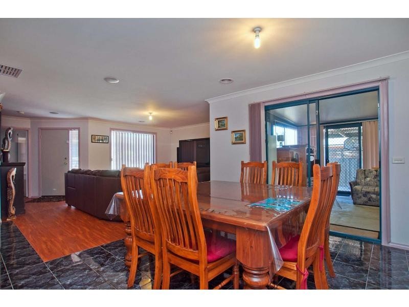 4 Katrina Court, Carrum Downs VIC 3201