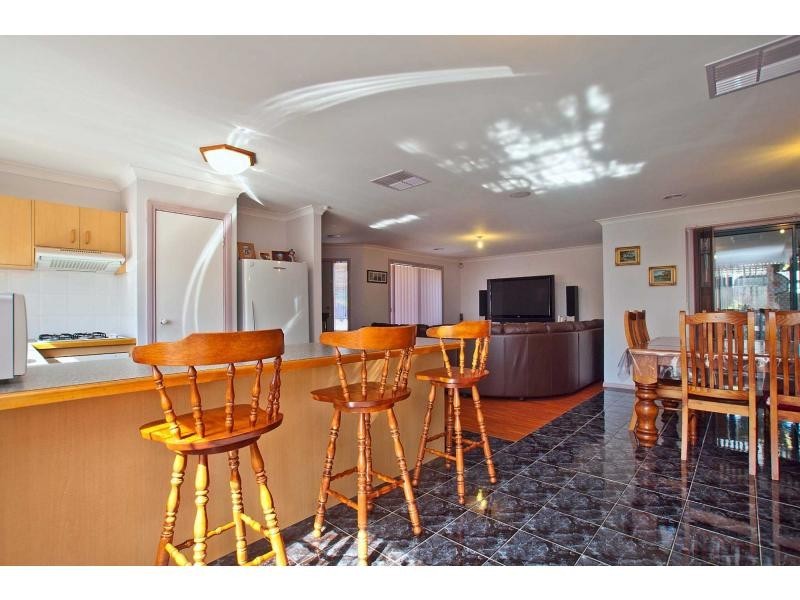 4 Katrina Court, Carrum Downs VIC 3201