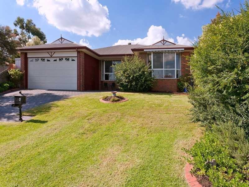5 Protea Court, Langwarrin VIC 3910