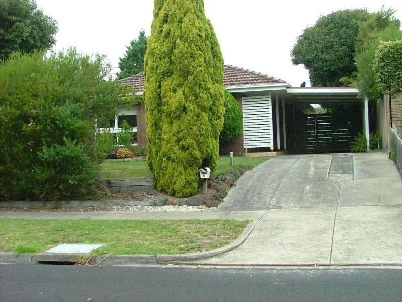 6 Carlisle Court, Frankston VIC 3199