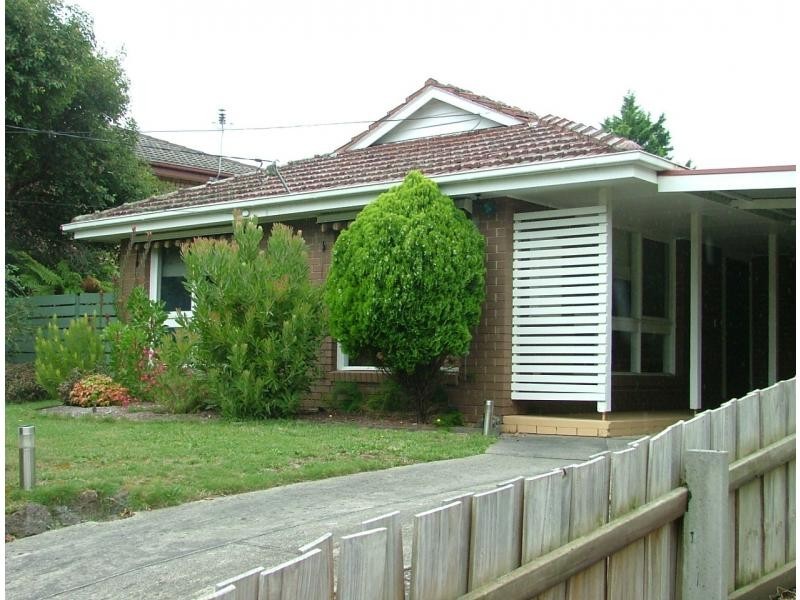 6 Carlisle Court, Frankston VIC 3199