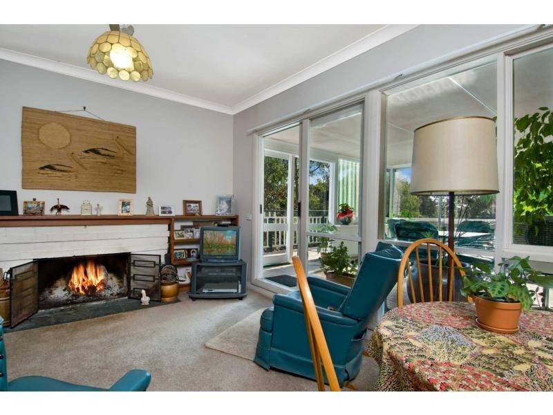 10-12 Liddesdale Avenue, Frankston South VIC 3199