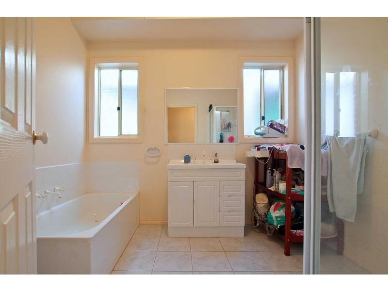 1/64 Kirkwood Avenue, Seaford VIC 3198