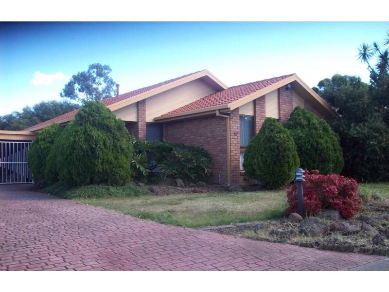 15 Burton Close, Keilor Downs VIC 3038