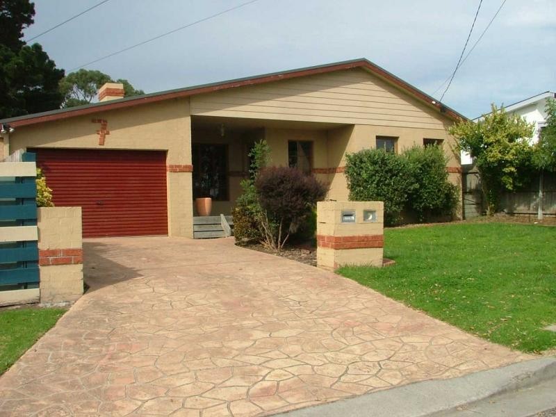 7 Canna Street, Dromana VIC 3936