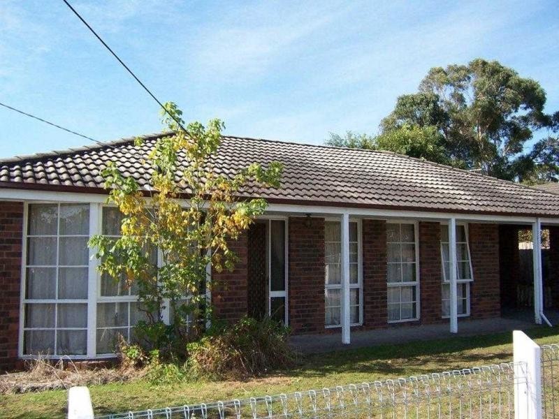 11 Glenview Crescent, Frankston VIC 3199