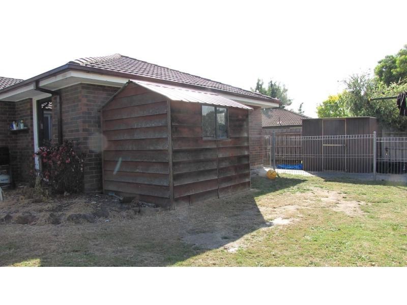 11 Glenview Crescent, Frankston VIC 3199