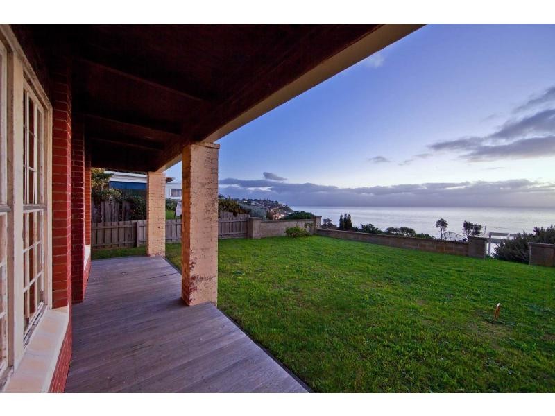 6 Cliff Road, Frankston South VIC 3199