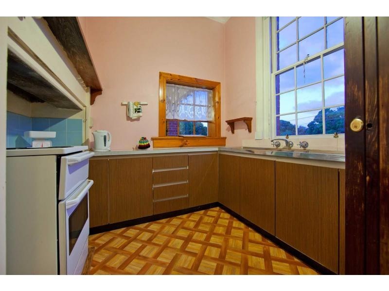 6 Cliff Road, Frankston South VIC 3199