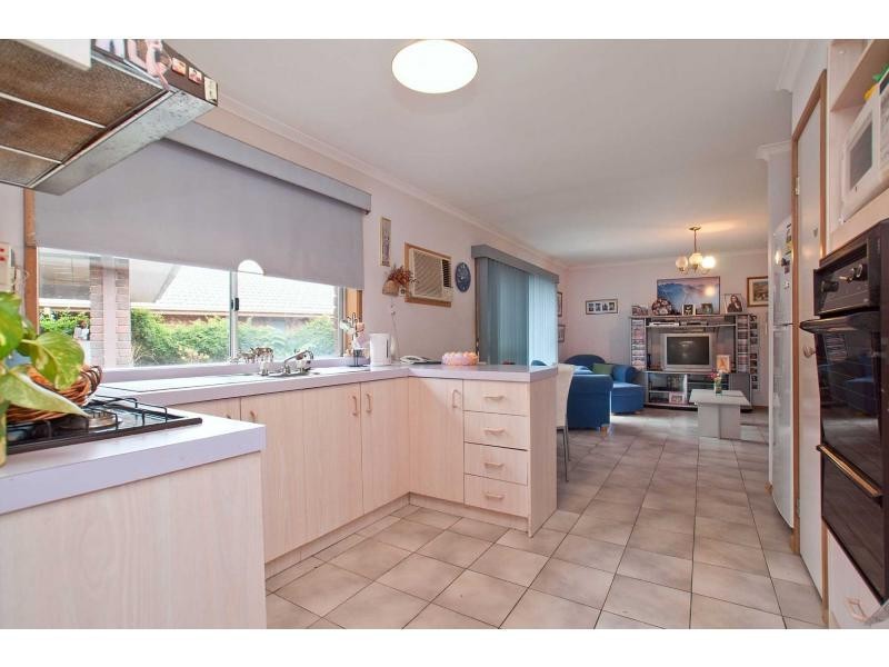 29 Bokissa Drive, Frankston VIC 3199