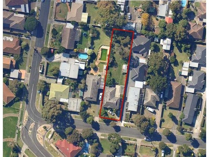 8 Fellowes Street, Seaford VIC 3198