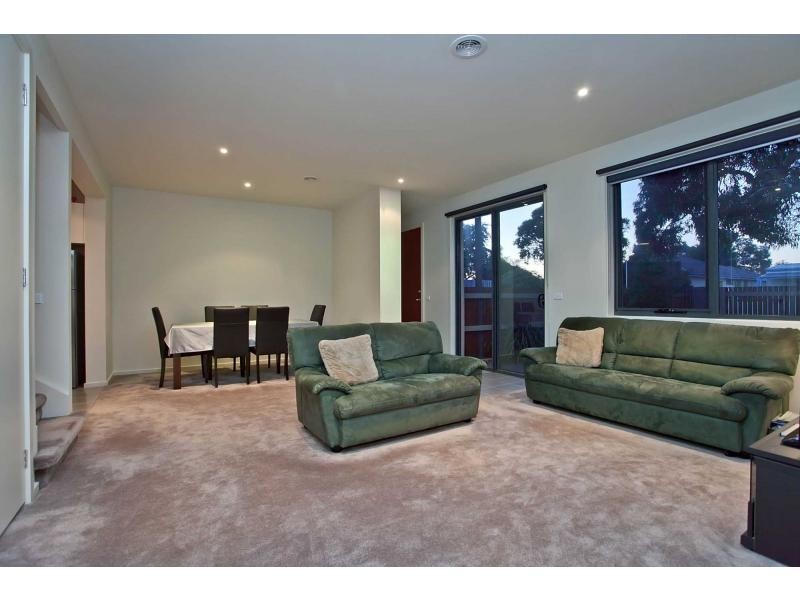 1/28 Johnstone Street, Seaford VIC 3198