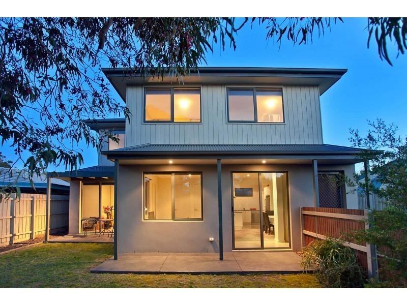 1/28 Johnstone Street, Seaford VIC 3198