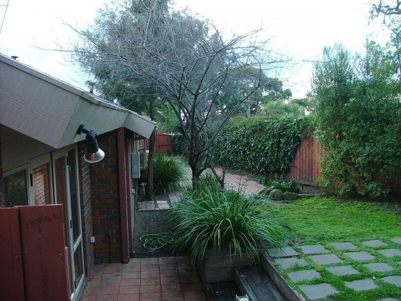 6 Piper Crescent, Frankston South VIC 3199