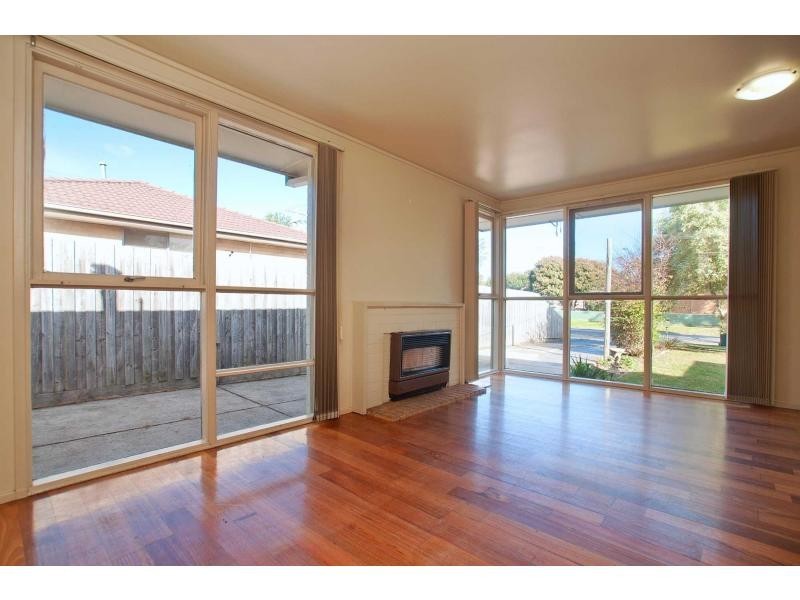 71 Karingal Drive, Frankston VIC 3199