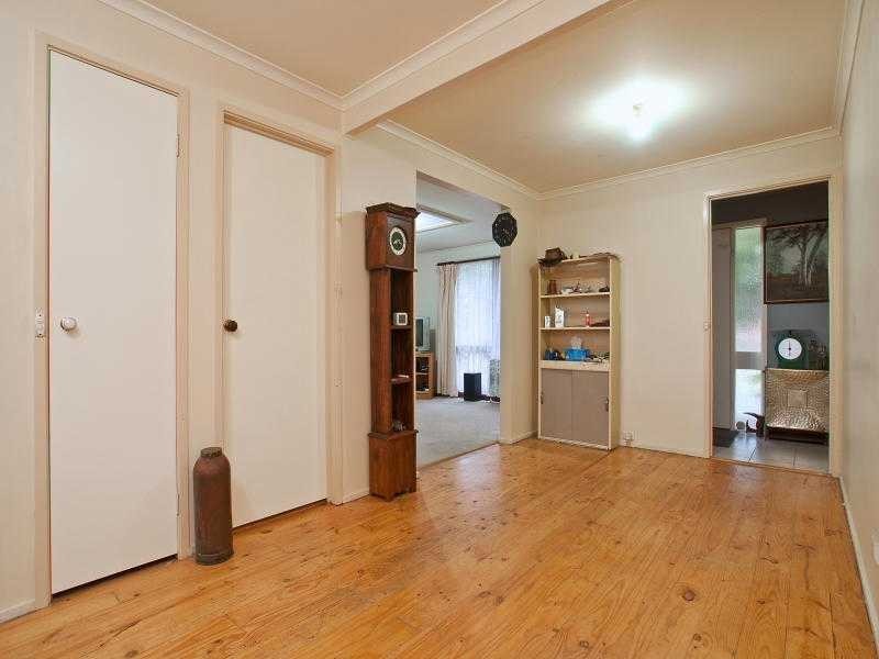 6 Lochaber Avenue, Frankston VIC 3199