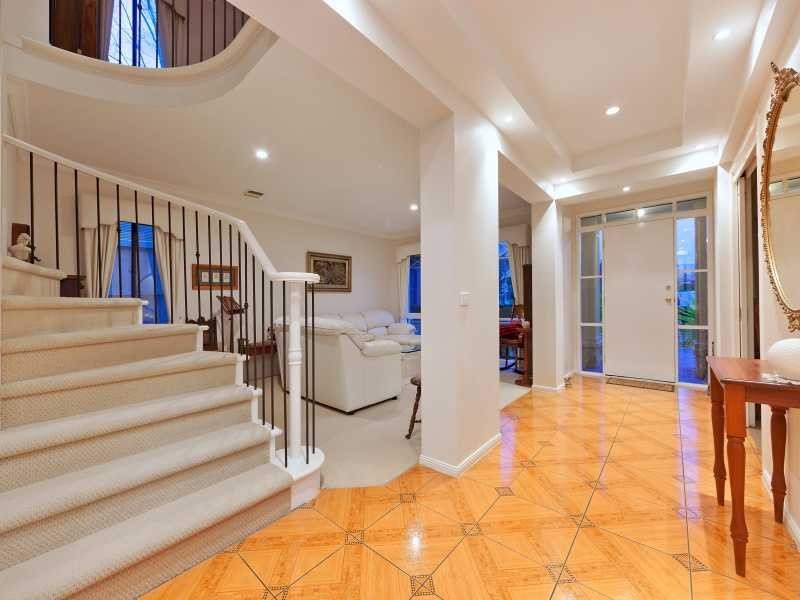 17 Colbert Court, Frankston South VIC 3199