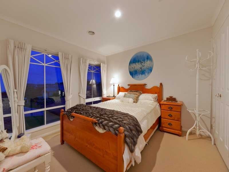 17 Colbert Court, Frankston South VIC 3199