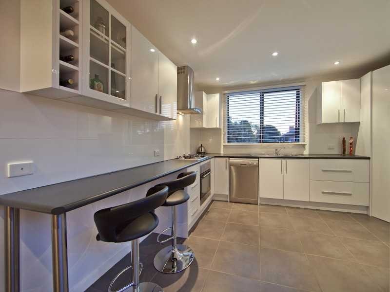 6 Kareela Road, Frankston VIC 3199