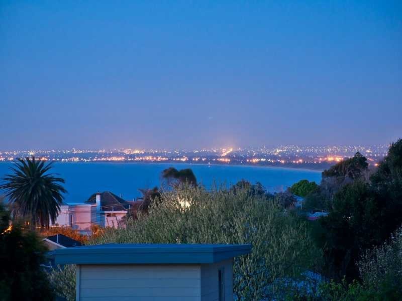 15 Gweno Avenue, Frankston South VIC 3199