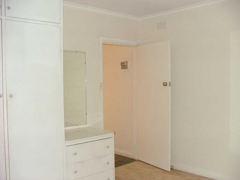 2/11 Williams Street, Frankston VIC 3199